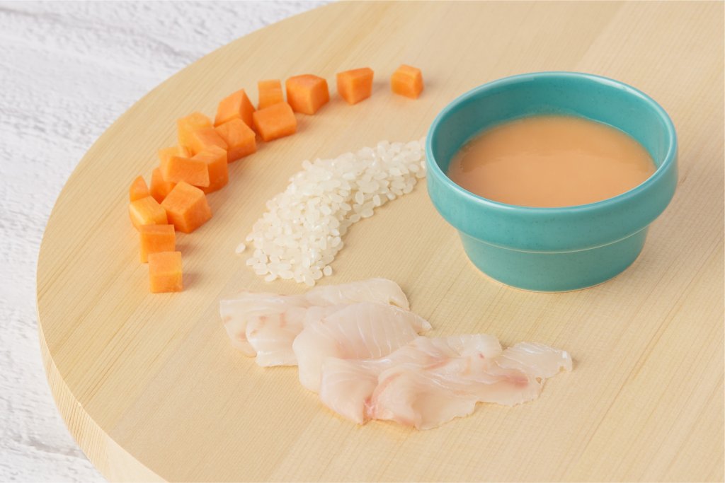 おのざきが開発した離乳食の原料は常磐ものの魚、米粉、昆布、野菜。余計な調味料は一切入っていない。